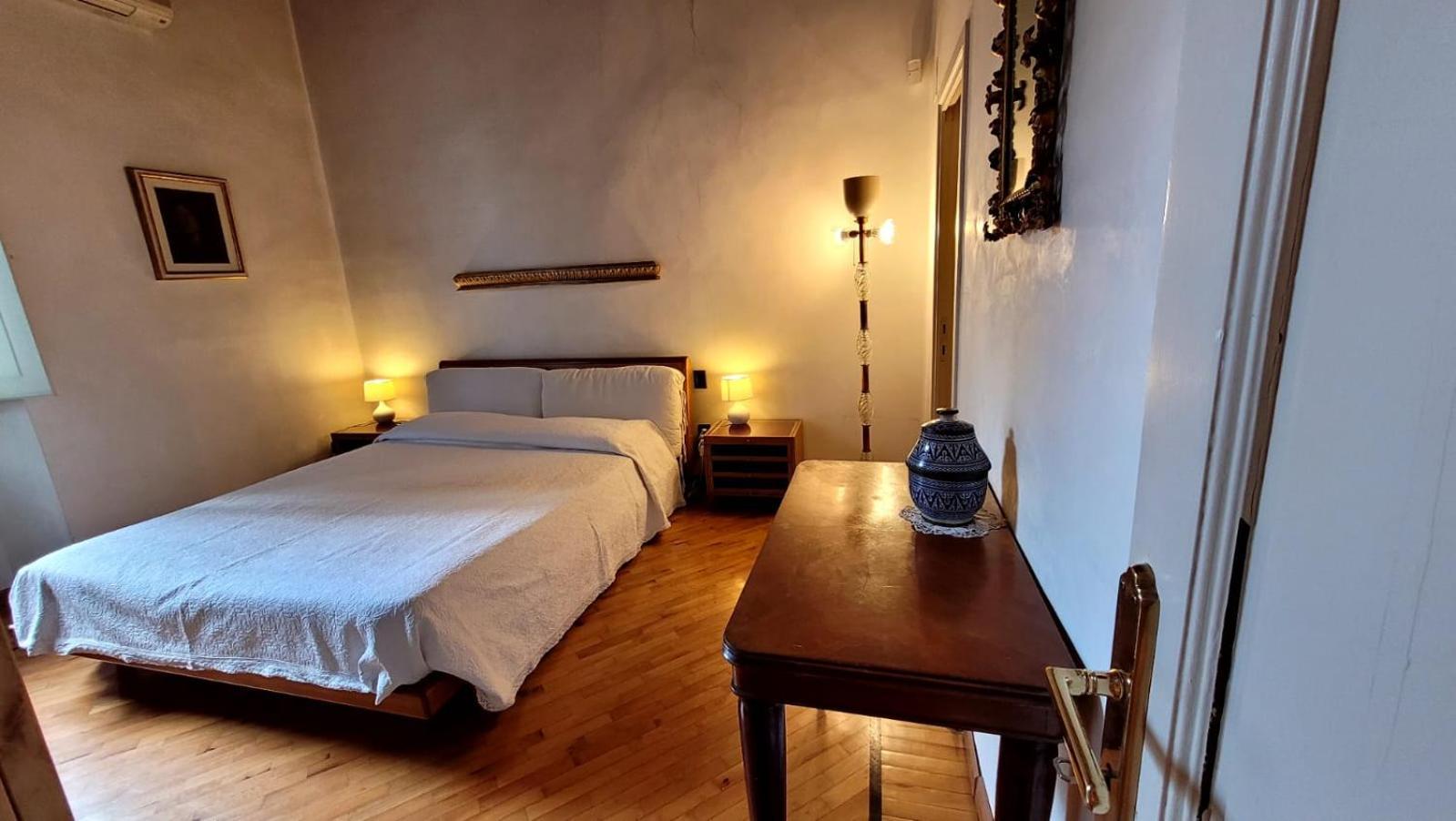 Florence Art Apartment Екстер'єр фото